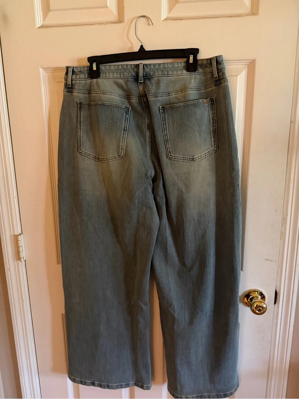 HALARA Light Wash‎ Wide Leg Jeans XL Reg - NWT